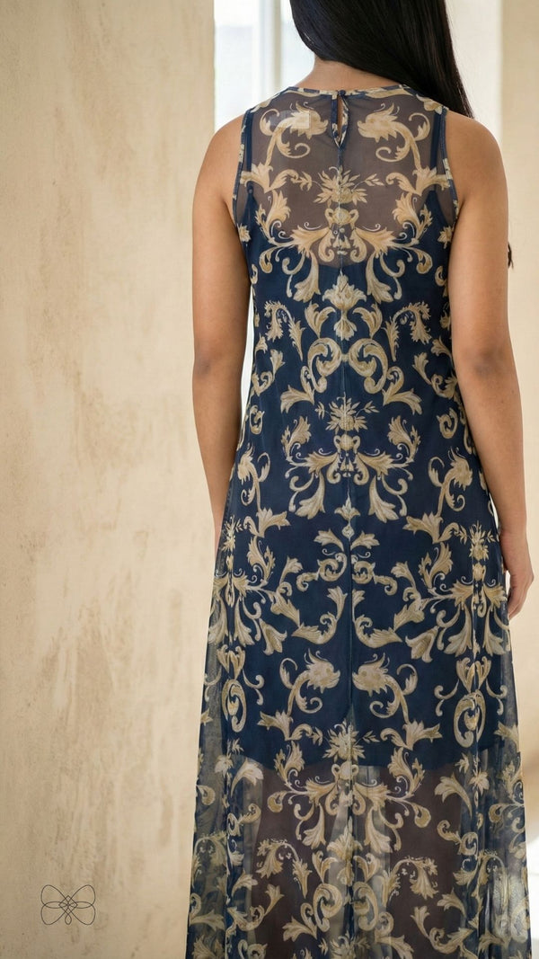 vestido azul marinho estampado