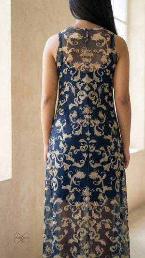 vestido azul marinho estampado